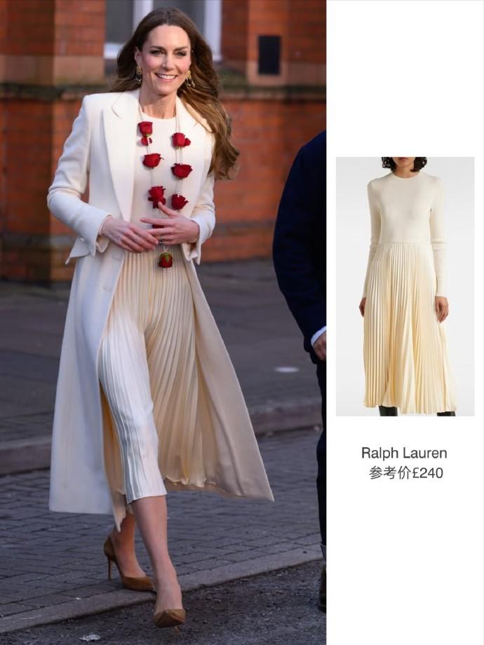Ralph Lauren妯娌大打拼，谁更有范？[灵光一闪]
凯特那天一身奶油白超