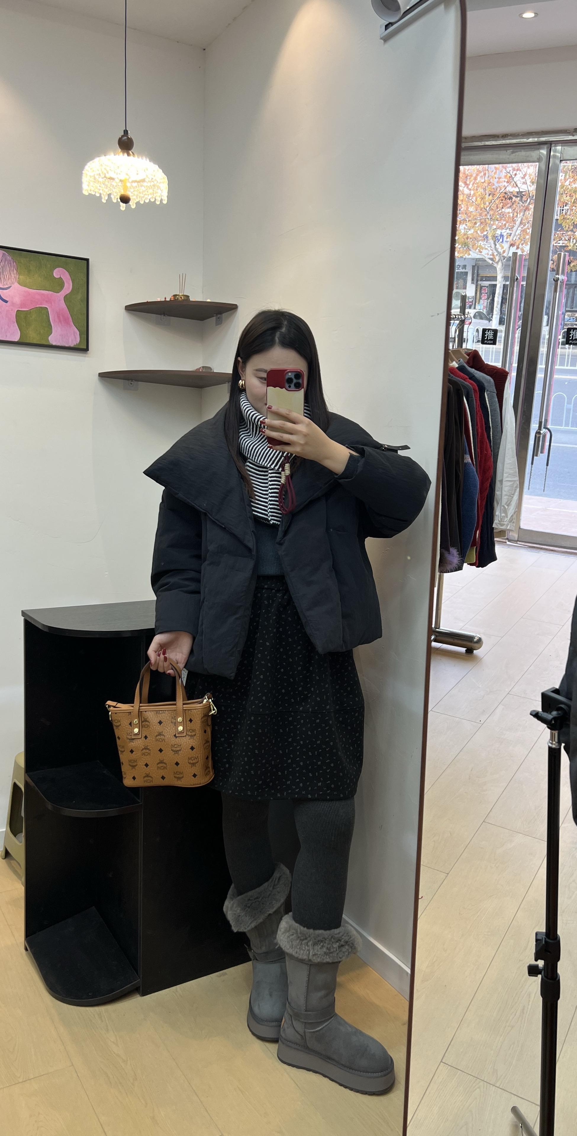 “顺其自然吧，不是每一个问题都有答案不是每一件事情都能如愿”