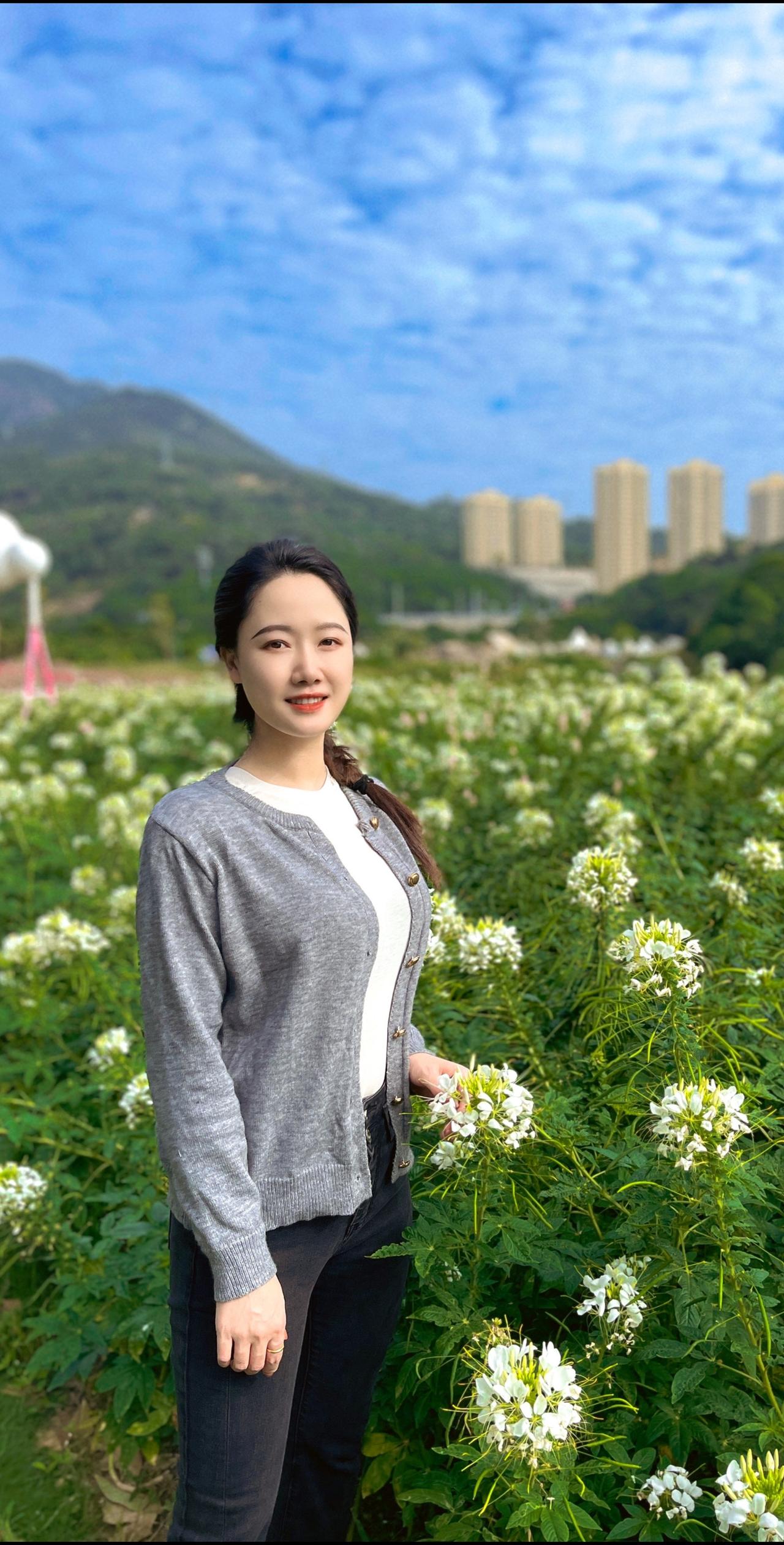 太软的女人，配不了这硬曲
硬曲 元旦 花 新年