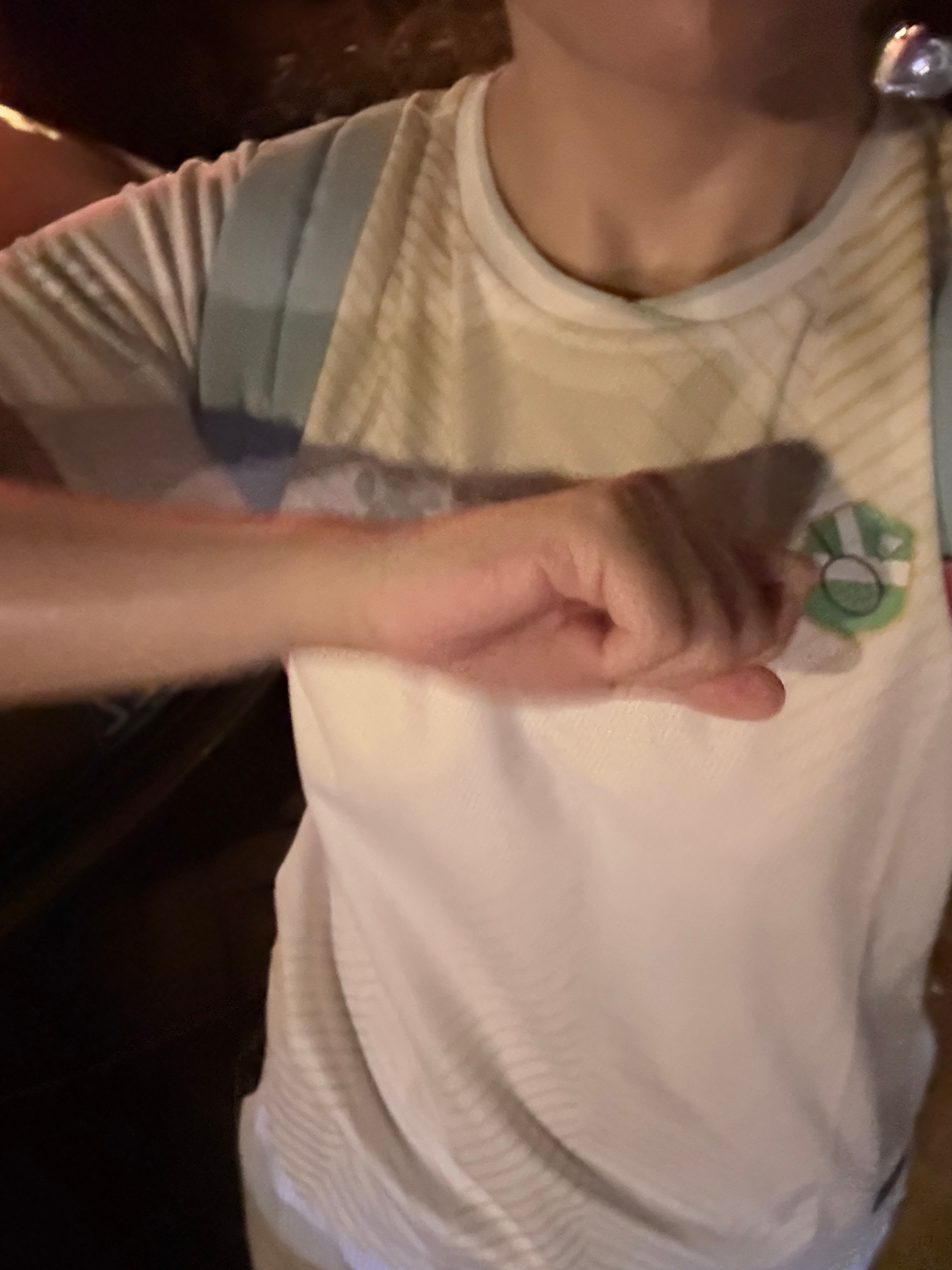打球打成全身水光肌了太夸张了匹克球简直暴汗 