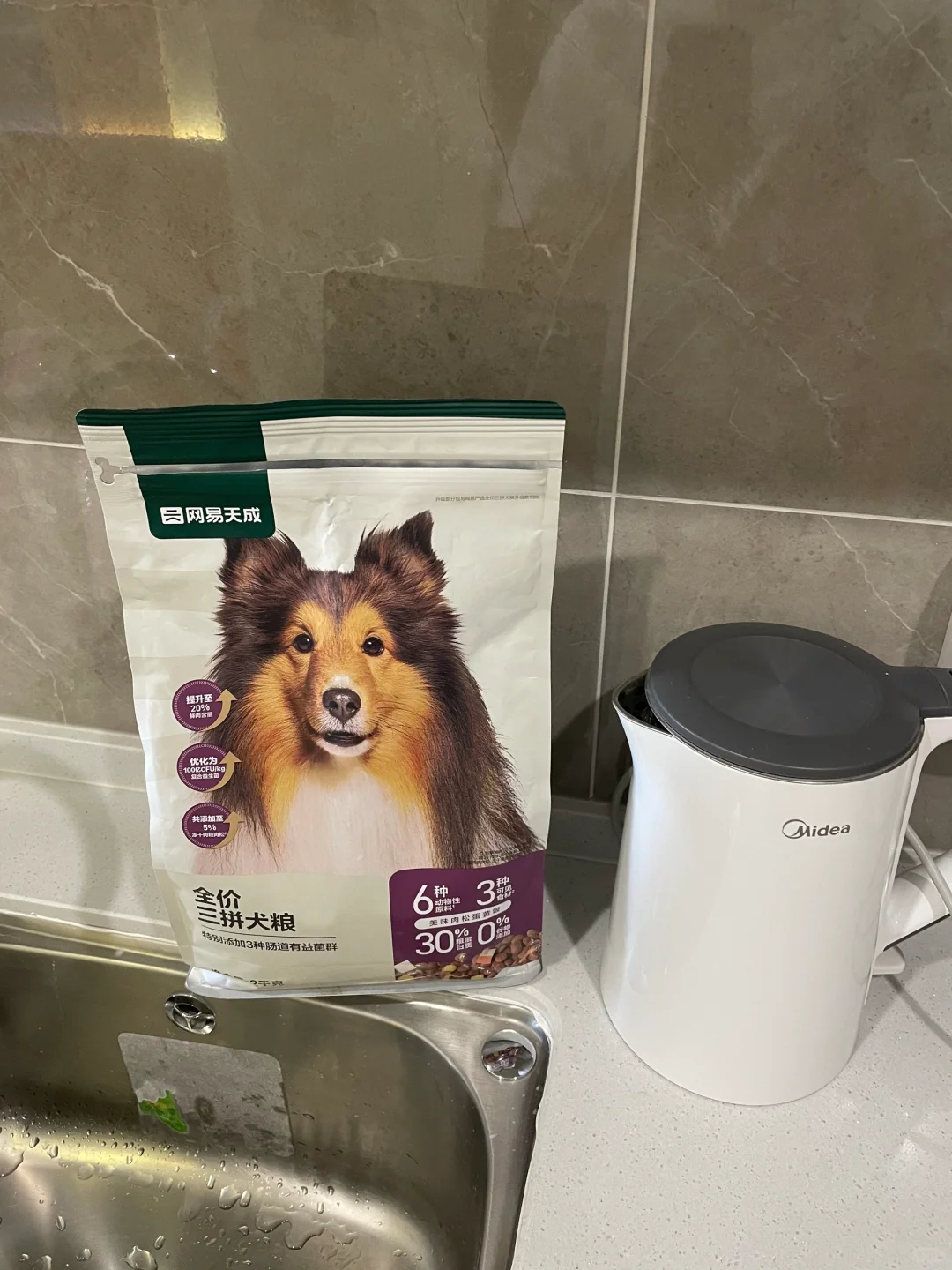 小小的身子，大大的食量……