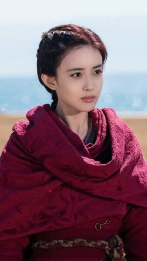 孟子义，运动健身吧，
美容整形是一条不归路啊