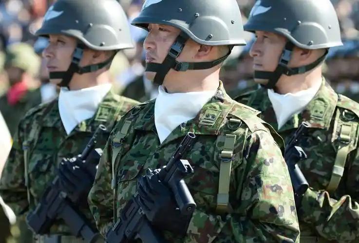 珍珠港羞辱变动力？日本扩军突破底线，狂砸9万亿军费，剑指台海



最近日本的操