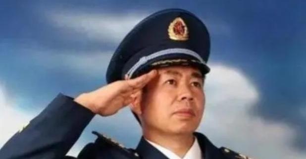 中国战略家戴旭：美国的国土安全距离超过8000公里，中国却是0公里，为什么？中国