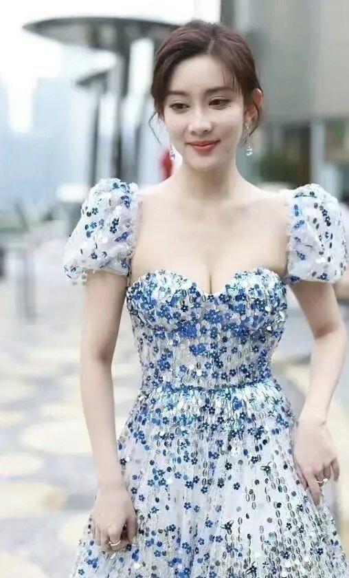 你活多少岁没任何意义，重要的是你如何度过这些岁月。 一个社会最糟糕的就是让多数的