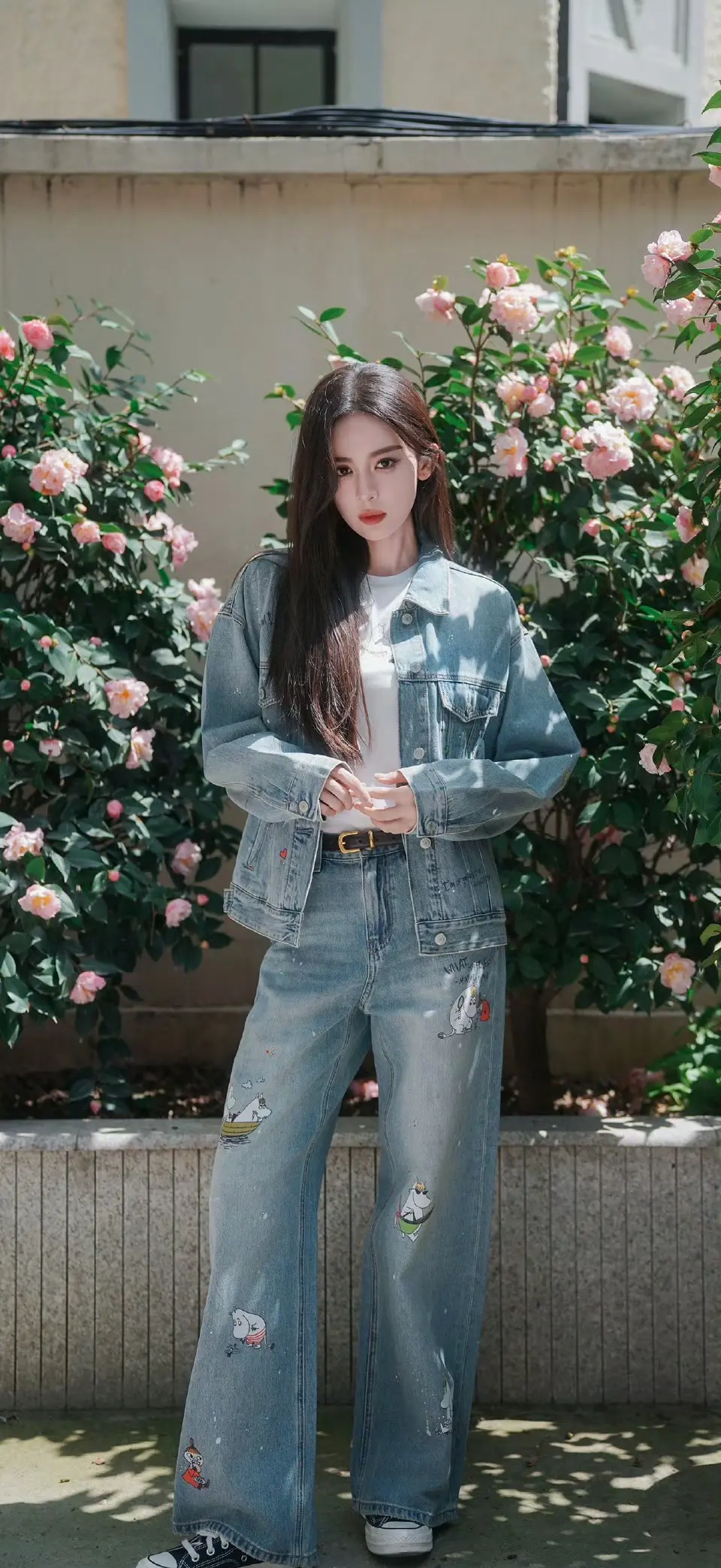 娜扎。