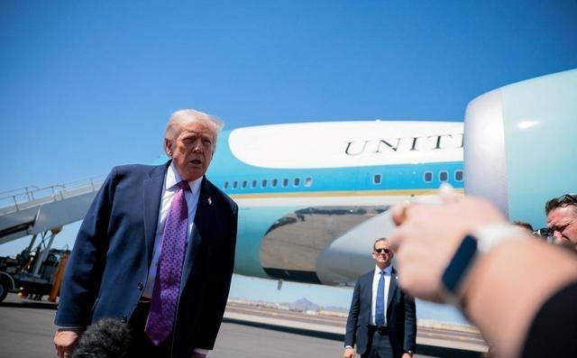 特朗普要动手了！
2026年4月8日，美国与伊朗宣布达成为期两周的停火协议，暂时