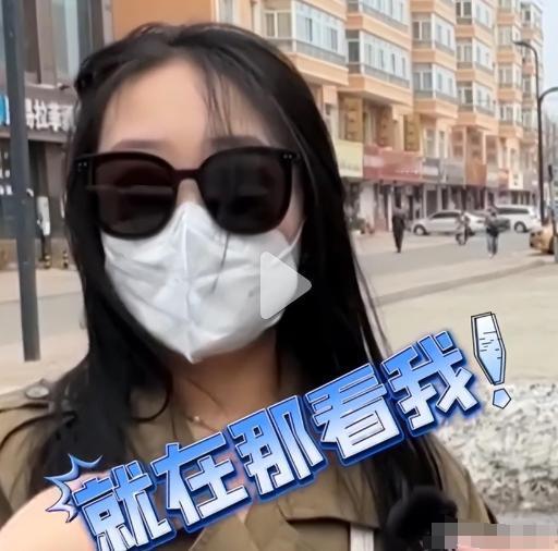 “他把我看了个精光！”上海普陀，一名女子在桑拿房内独自享受，却不料一名男保安突然