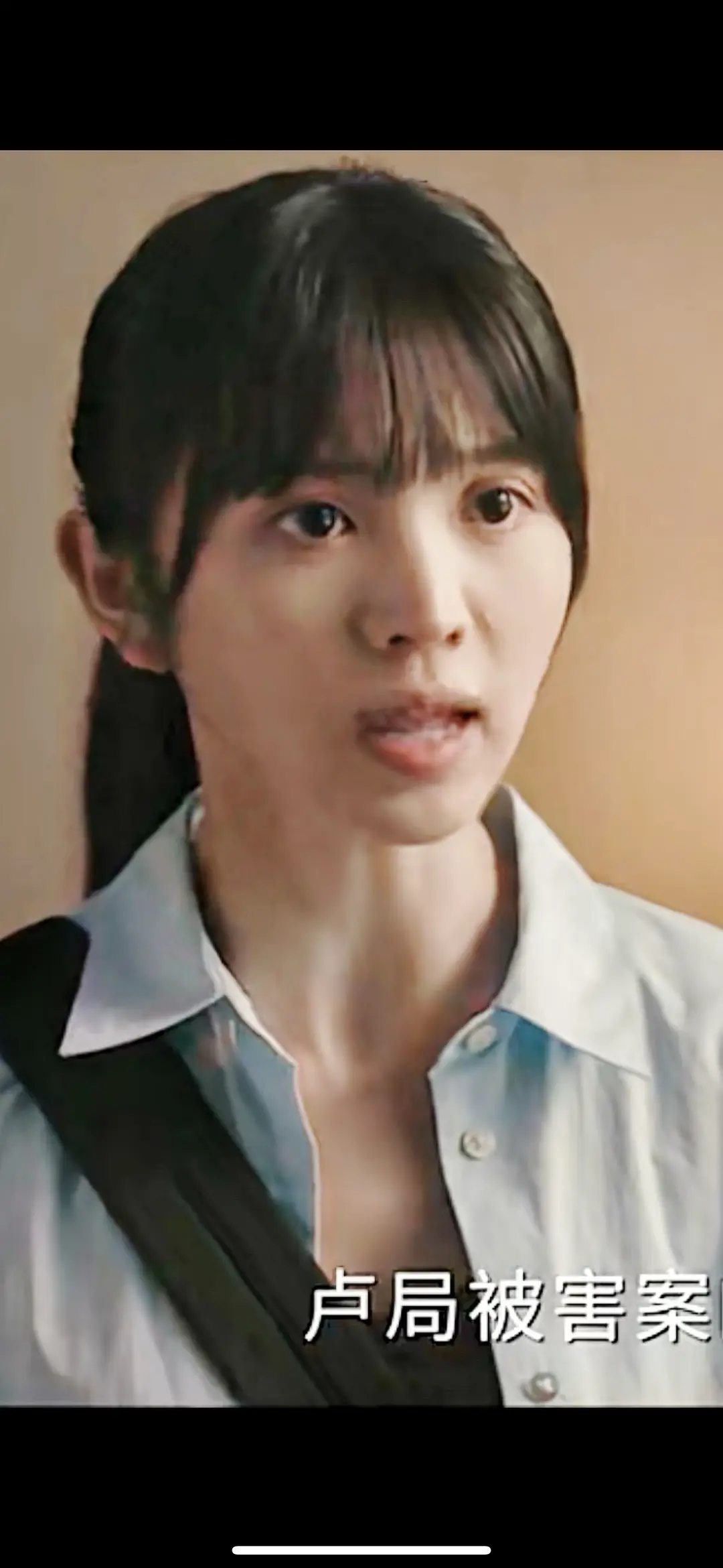 眼睛大是不是会在剧里显得无神？田曦薇在新剧里面每一帧眼睛都像在放空 