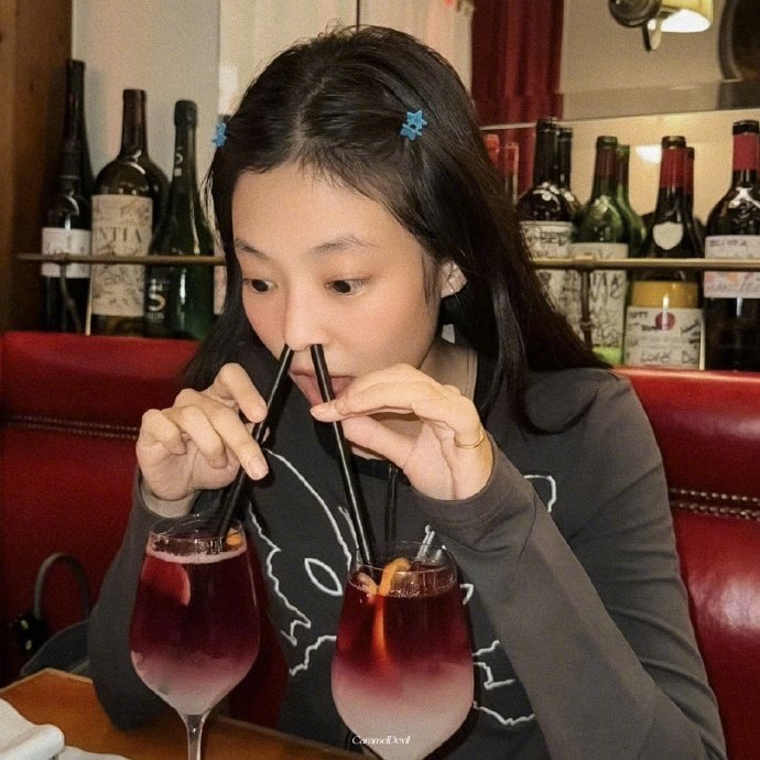 Jennie金珍妮 