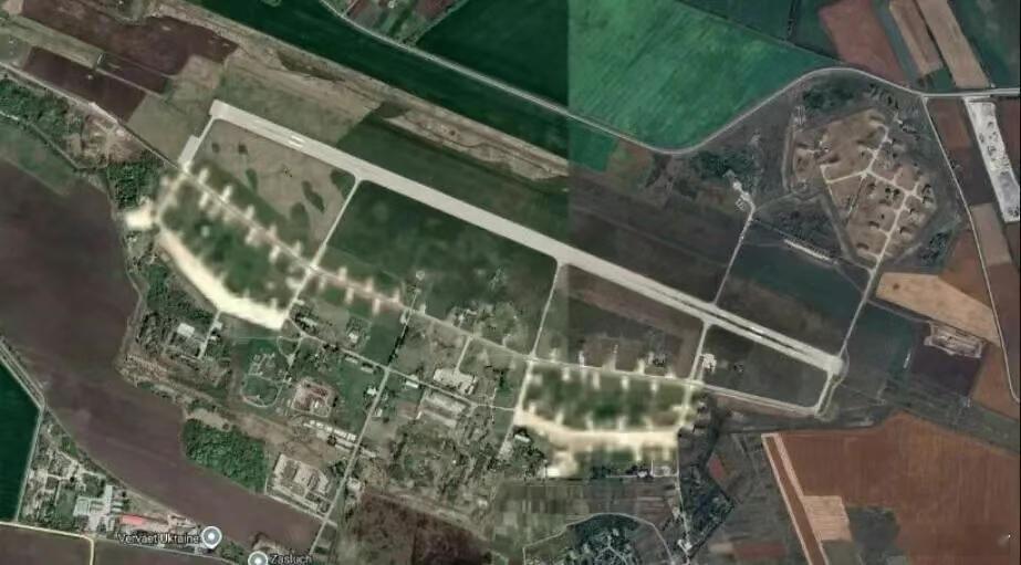 发现大鱼了！俄军太狠，炸烂乌克兰全境，匕首高超导弹炸F-16基地“炸！炸！炸！”