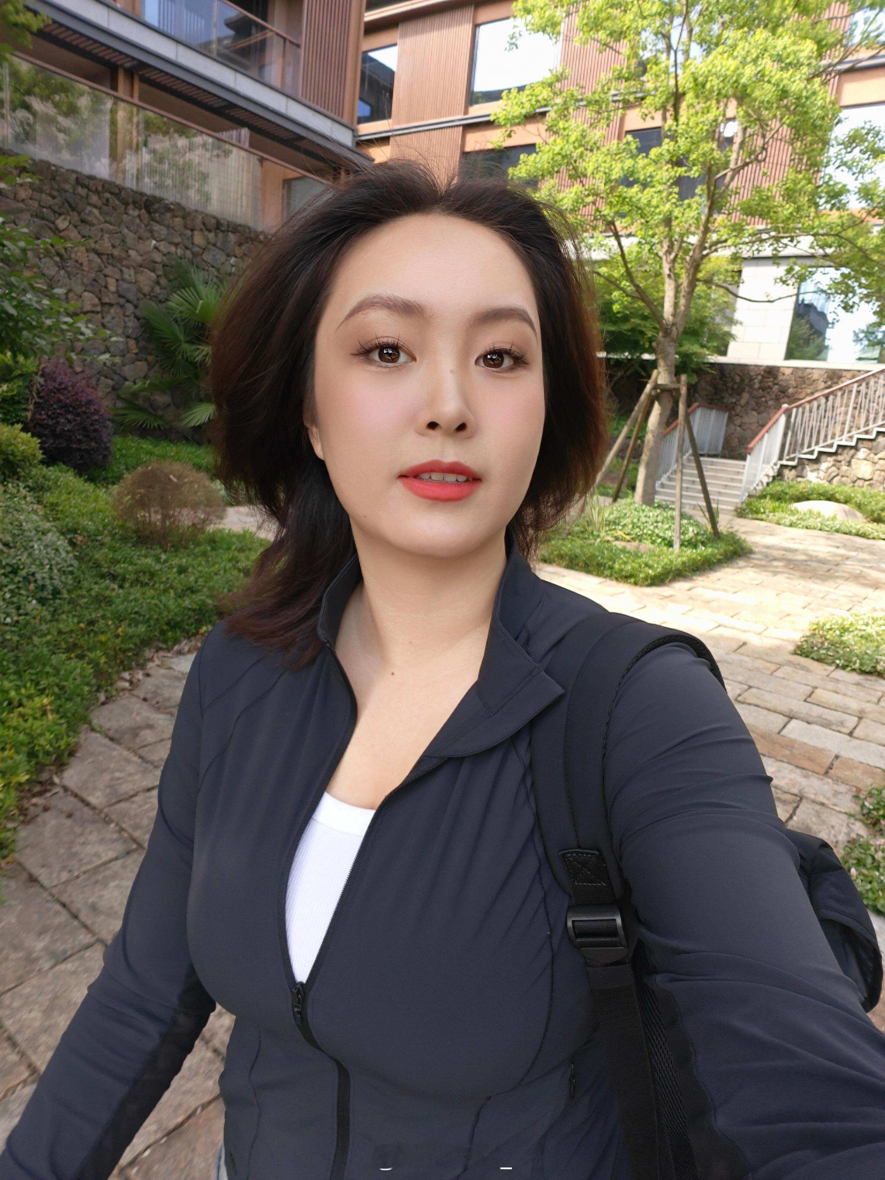 早☀️今天要攻“中国小秋名山”安吉18弯猜一下子开啥车😉我先说：家用轿车大歌碎
