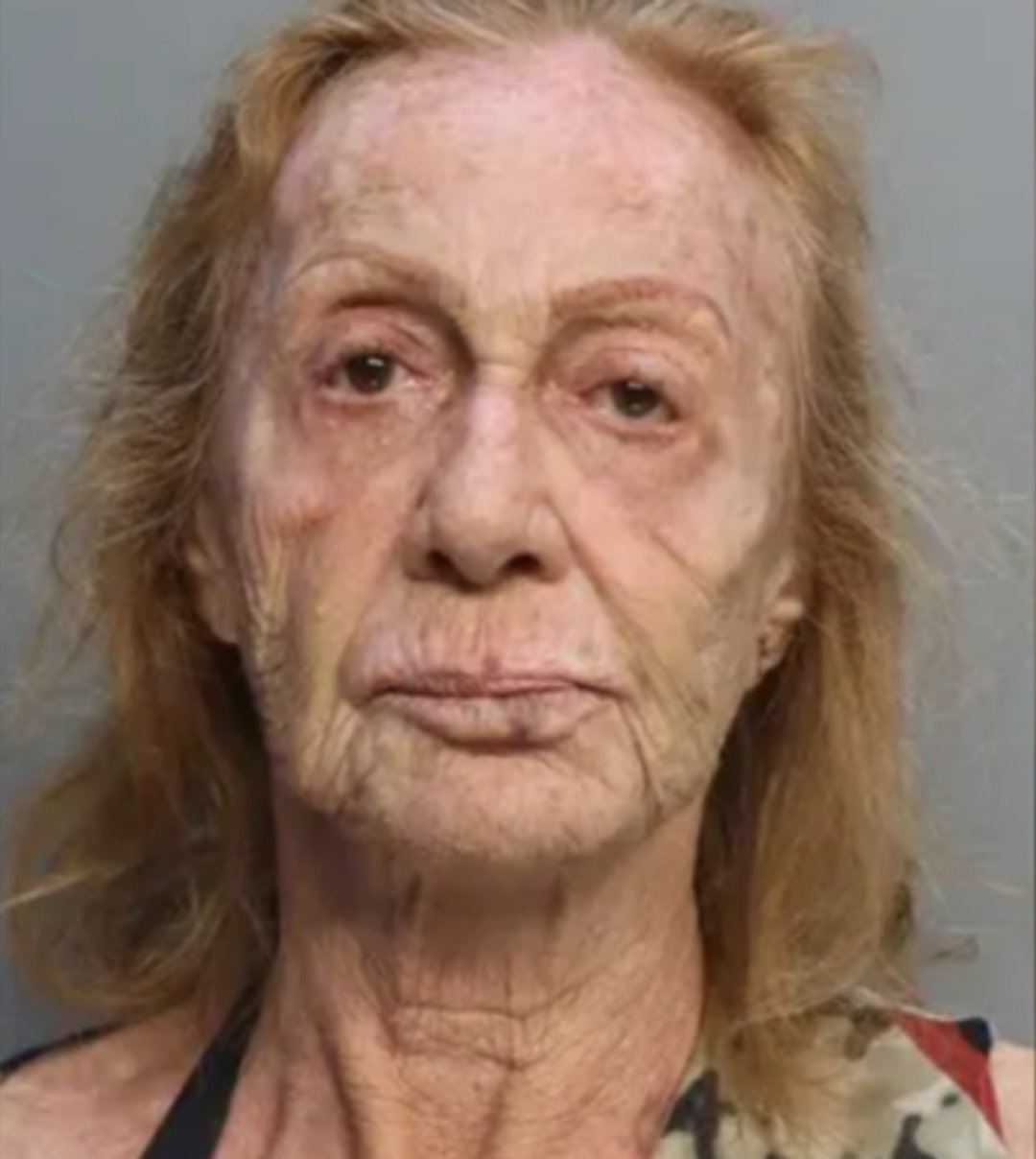 收到60年前交往前女友明信片，71岁老妇谋杀丈夫这老太太太以下人了，被控谋杀未遂