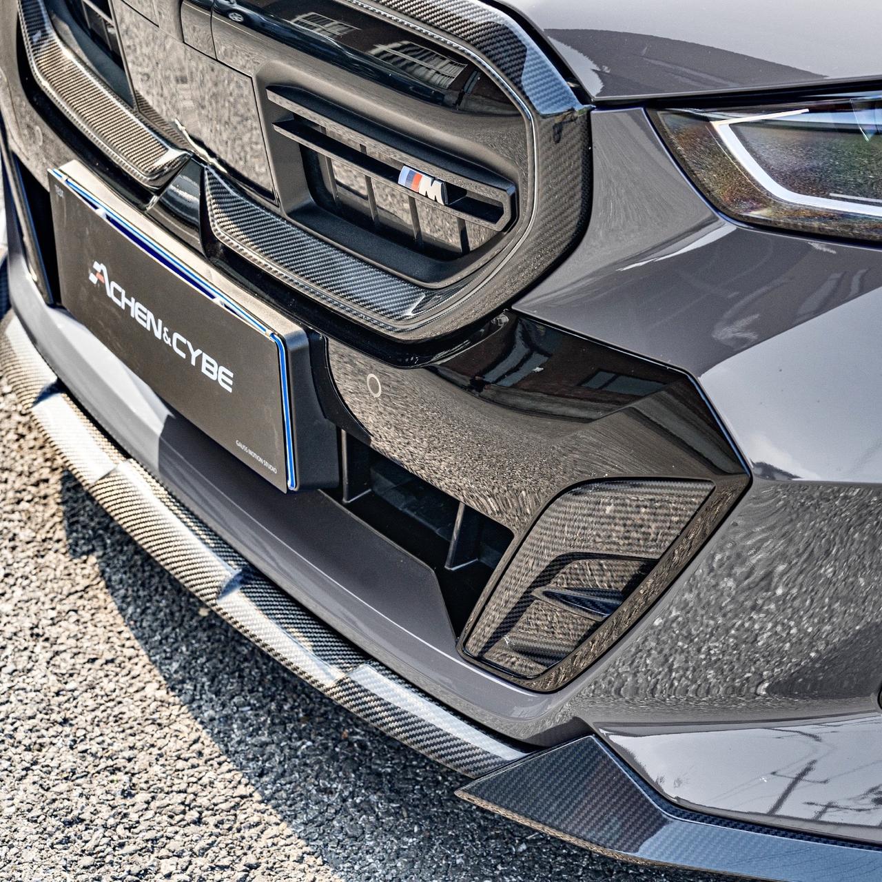 必须武装到牙齿，而且必须雷肯茨博全家桶！
雷肯茨博 宝马5系 宝马5系改装 我的