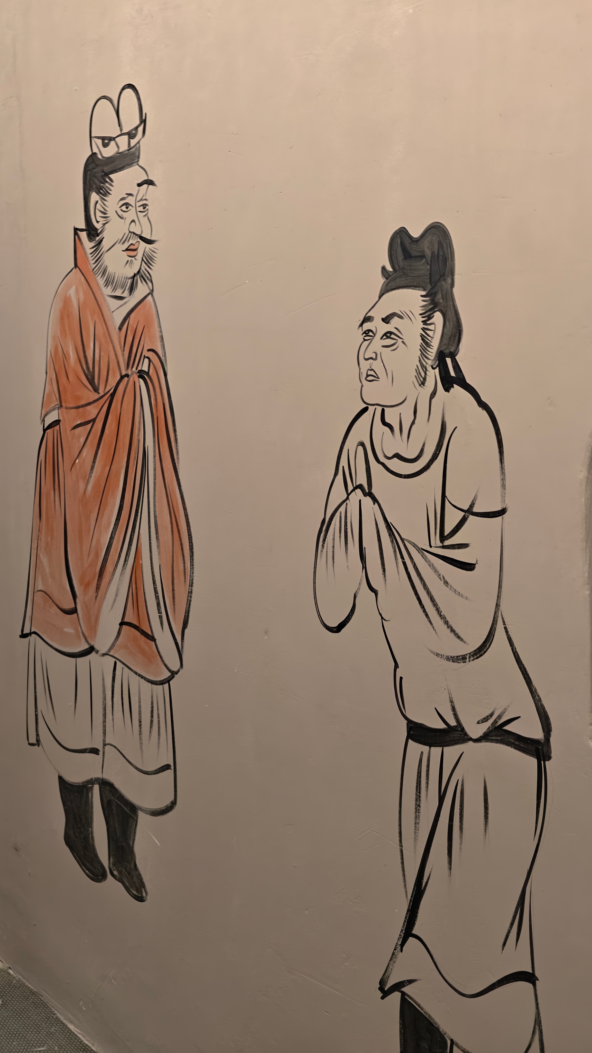 固原博物馆 有一个【古墓馆】。复原展出了一些西周到宋元的墓葬。说复原有些牵强，因