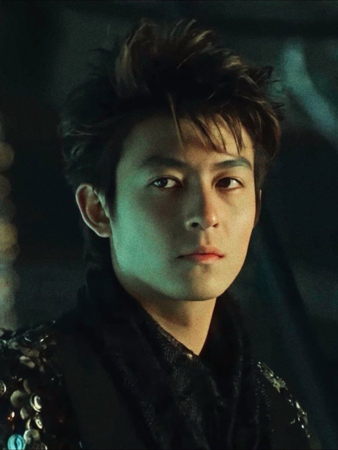 陈冠希女儿颜值陈冠希年轻时候的颜值放到现在依旧是惊艳的程度🥹如果他可以继续拍电