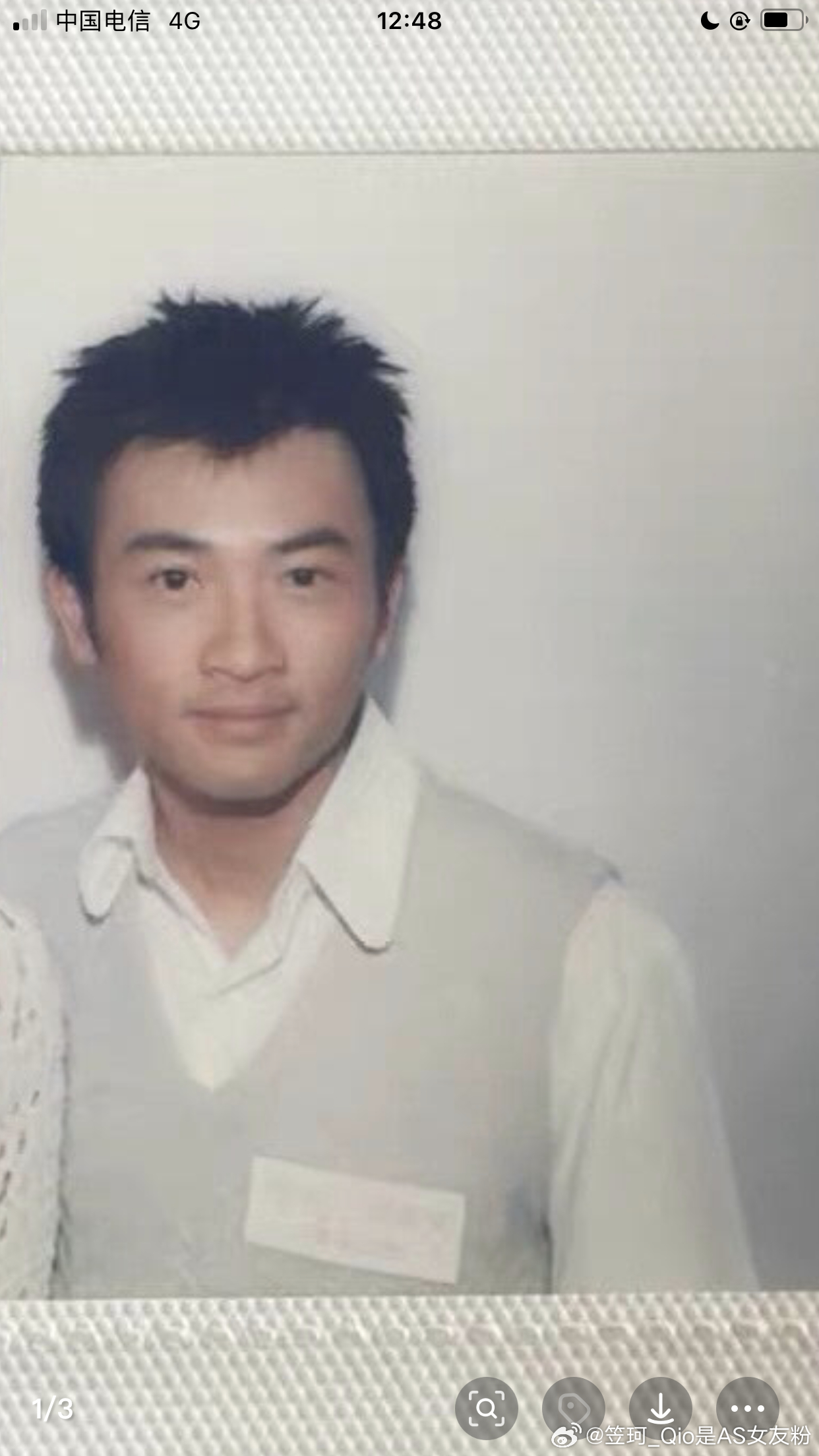 小虎队  咔嚓 青春已存档🎞゛青春是页间斑驳泪浸的泛黄残章 往事总在回忆时被赋