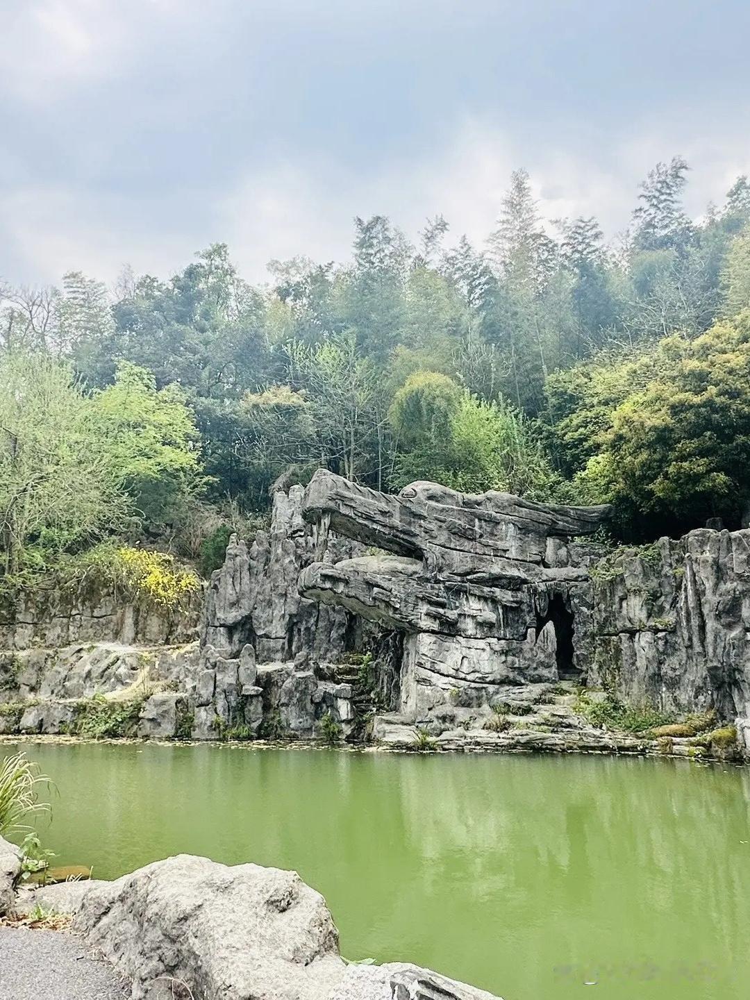 韶山滴水洞｜小众秘境徒步全攻略

谁说红色景区只能走马观花？这座藏在韶山的天然氧