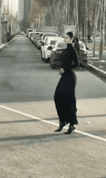 女人的美无关完美，贵在恰到好处！