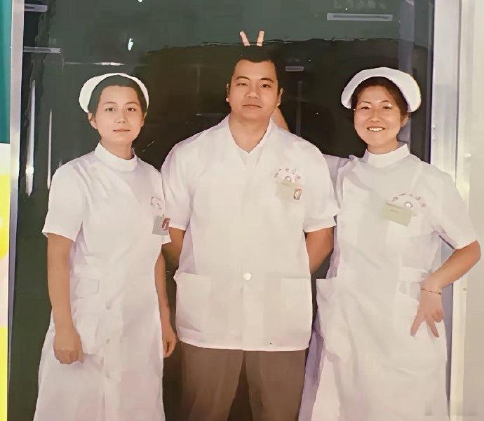 时间真可怕，主任的两个角都磨没了 