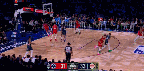 米切尔三分！！ 