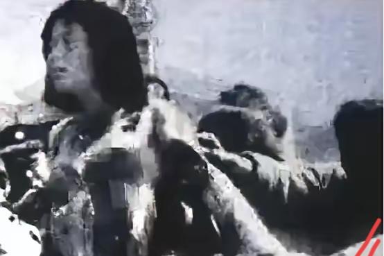 凌迟刀下，她把脊梁立成湘西最硬的碑
 
1928年9月19日，贺龙元帅的妹妹贺满