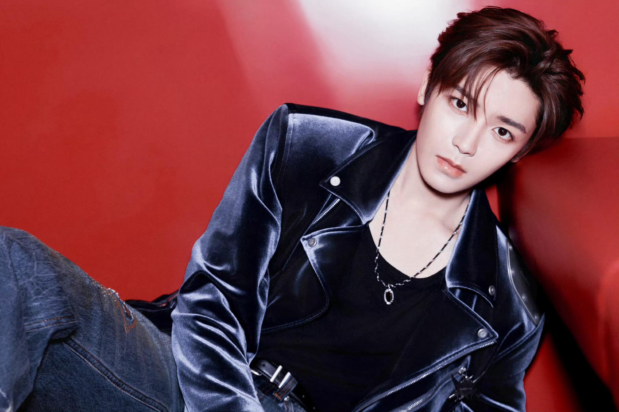 活动很赞哦～小猫哥很暖！！侯明昊超级帅！！！！大家都辛苦咯！ 