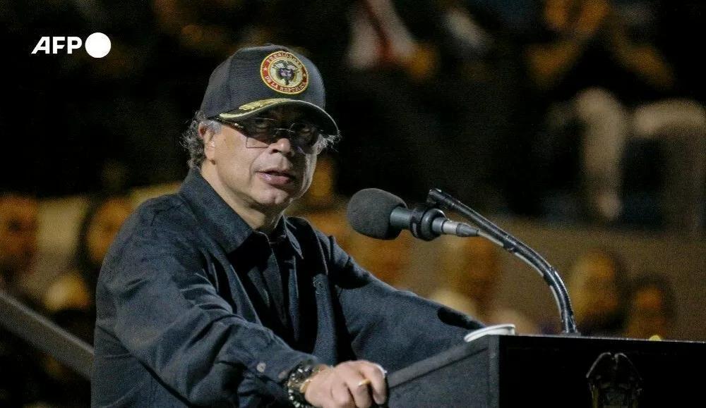 欧洲新闻网消息，当地时间7日，哥伦比亚总统佩特罗宣称，如果美国政府进一步对波哥大