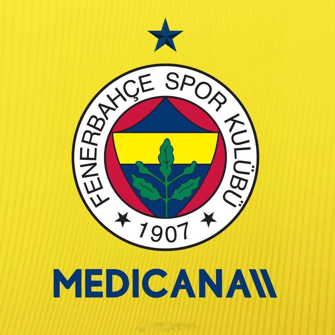 女排 🇹🇷费内巴切也辟谣了关于桑塔雷利转会的消息：在主教练马塞洛·阿邦丹扎的