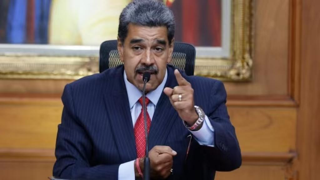 马杜罗被抓这事，

原以为会引起惊涛骇浪，

没想到这么快就恢复了“平静”，
