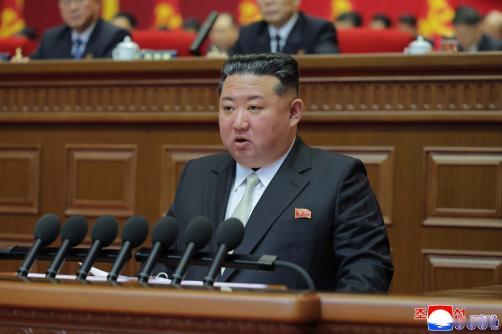 在劳动党代表大会上，金正恩宣布，韩国是彻底敌国，永远的敌人！
 
朝鲜将韩国视为