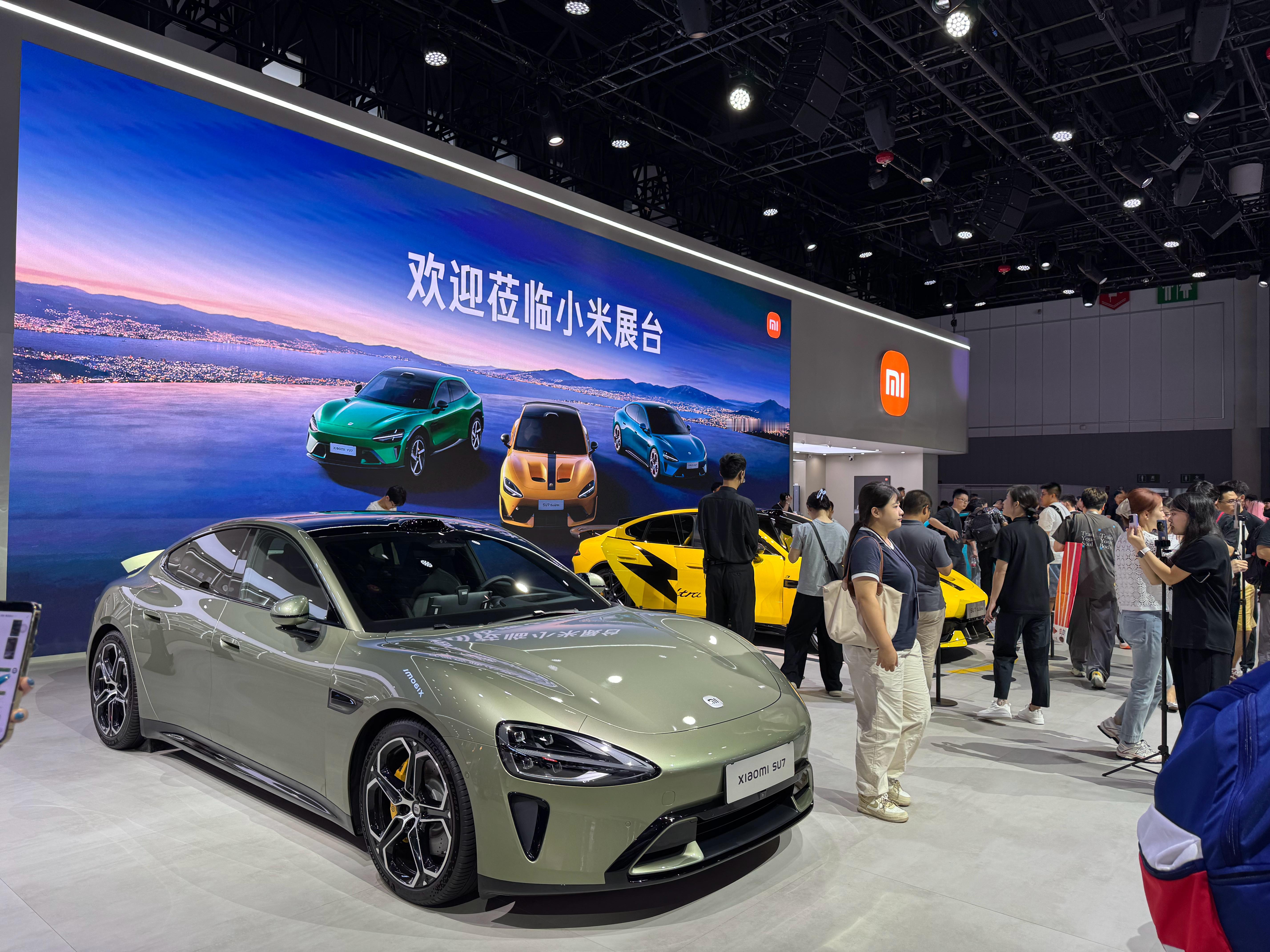 小米汽车8月交付超30000辆太牛了！小米汽车7月交付破3万，8月持续稳超3万。