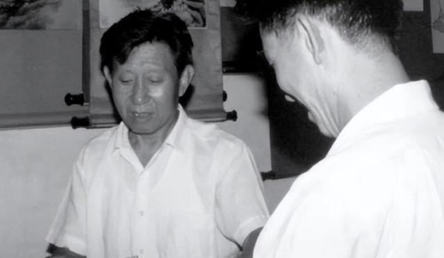 1971年9月8日，第43军127师政委关光烈接到电话，说：“首长有事找他。”经