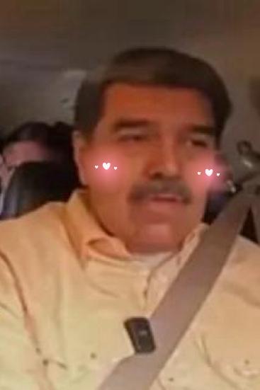 委内瑞拉传来新消息了！

当地时间1月3日，委内瑞拉首都加拉加斯传出多声不明爆炸