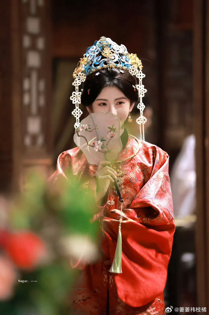 鞠婧祎万花世界 jjy鞠婧祎苏绿夏  爱让世界末日变成永远的晴天.