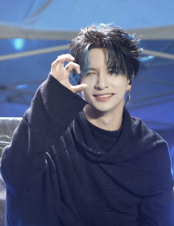 薛之谦薛之谦歌迷称不准备申请报销机酒 最好的爱，就是双向奔赴