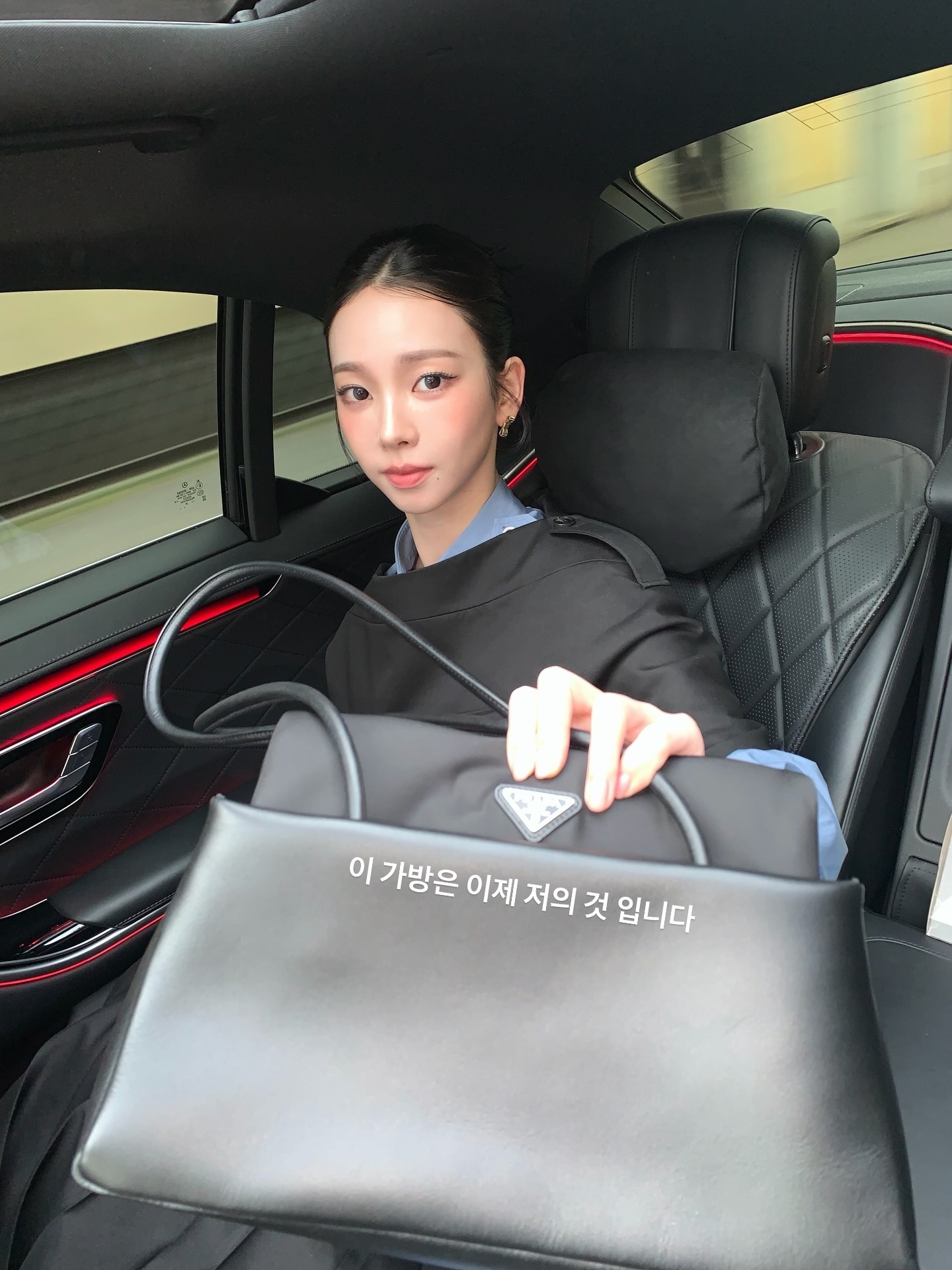 柳智敏一秒注意摔倒粉丝人美心善柳智敏 好爱粉丝的姐姐 