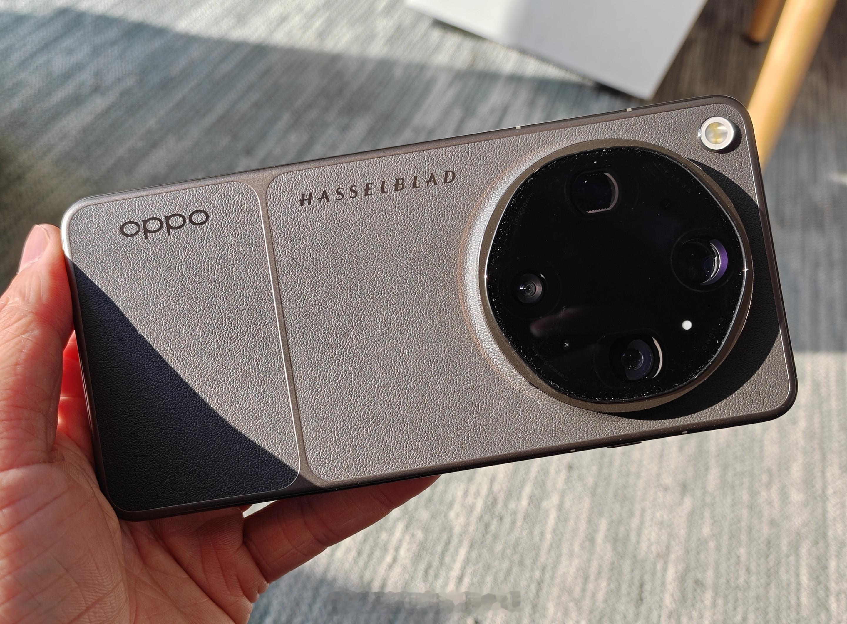 太好看了，什么手机壳都不想用～OPPO Find X9 Ultra 大地苔原