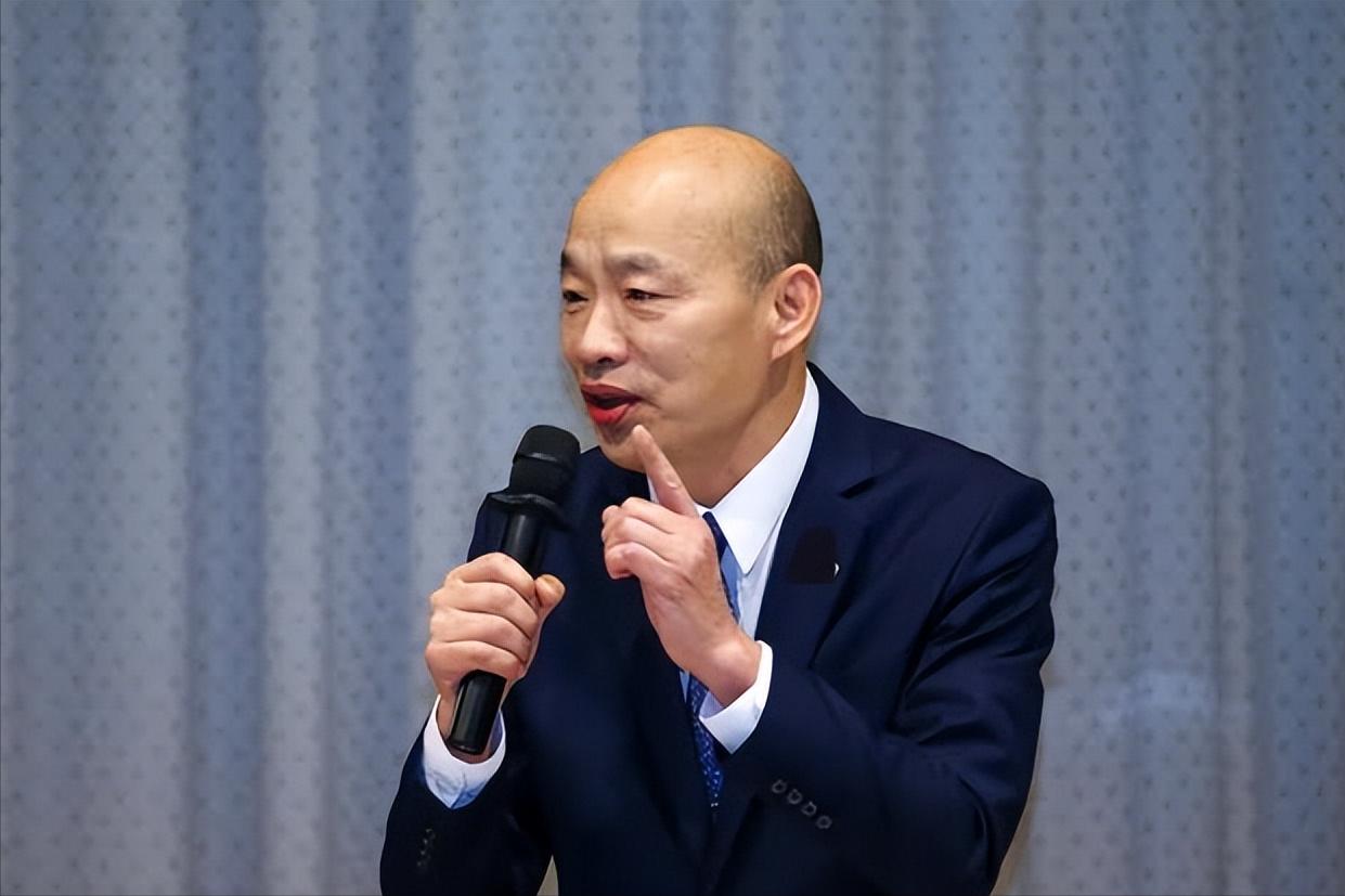 韩国瑜罕见暴怒，矛头直指国民党团总召傅崐萁！

今天，岛内立法机构的一幕，相信让