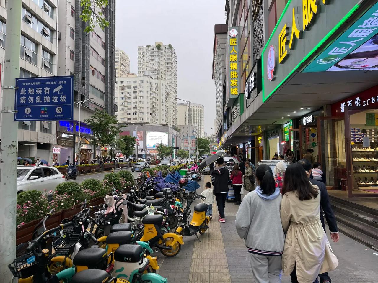 于海青：为何说江西的中山路让人耳目一新？ 在全国有很多城市都有中山路，因为那个时