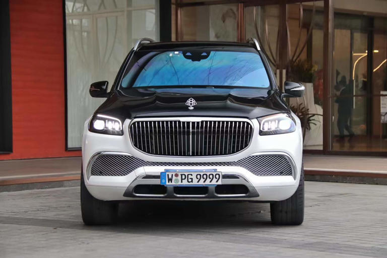 Mercedes Benz 