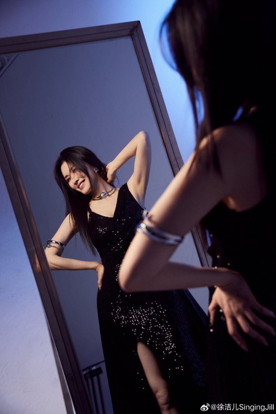 徐洁儿徐洁儿斩女御姐脸徐洁儿小说里的A市女主徐洁儿浪姐舞台新造型又美出新高度黑色