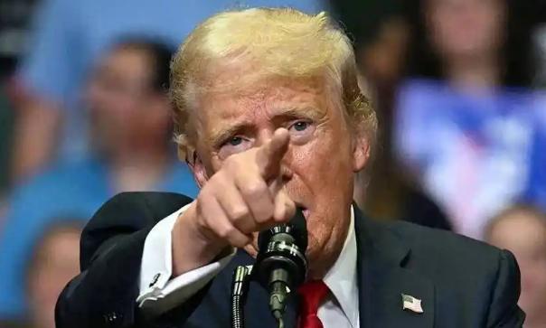 俄乌打了四年多，欧美把大把资源砸在欧洲，不少人纳闷，中国为啥不趁着这个空档直接收