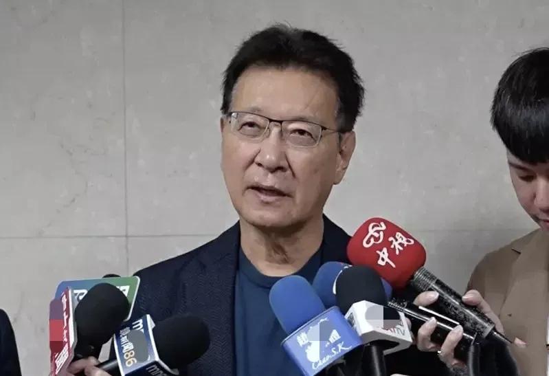 台湾独台分子赵少康吠叫，“对岸打压、羞辱赖清德，就是对岸的不对，更是对整个台湾的