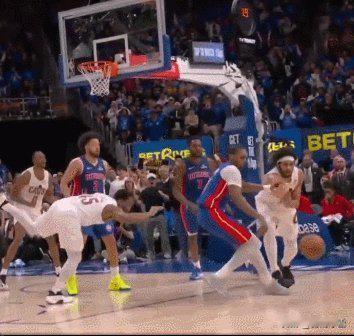 裁判报告：骑士活塞G5最后零误判 阿伦并未犯规
北京时间5月15日，NBA官方公
