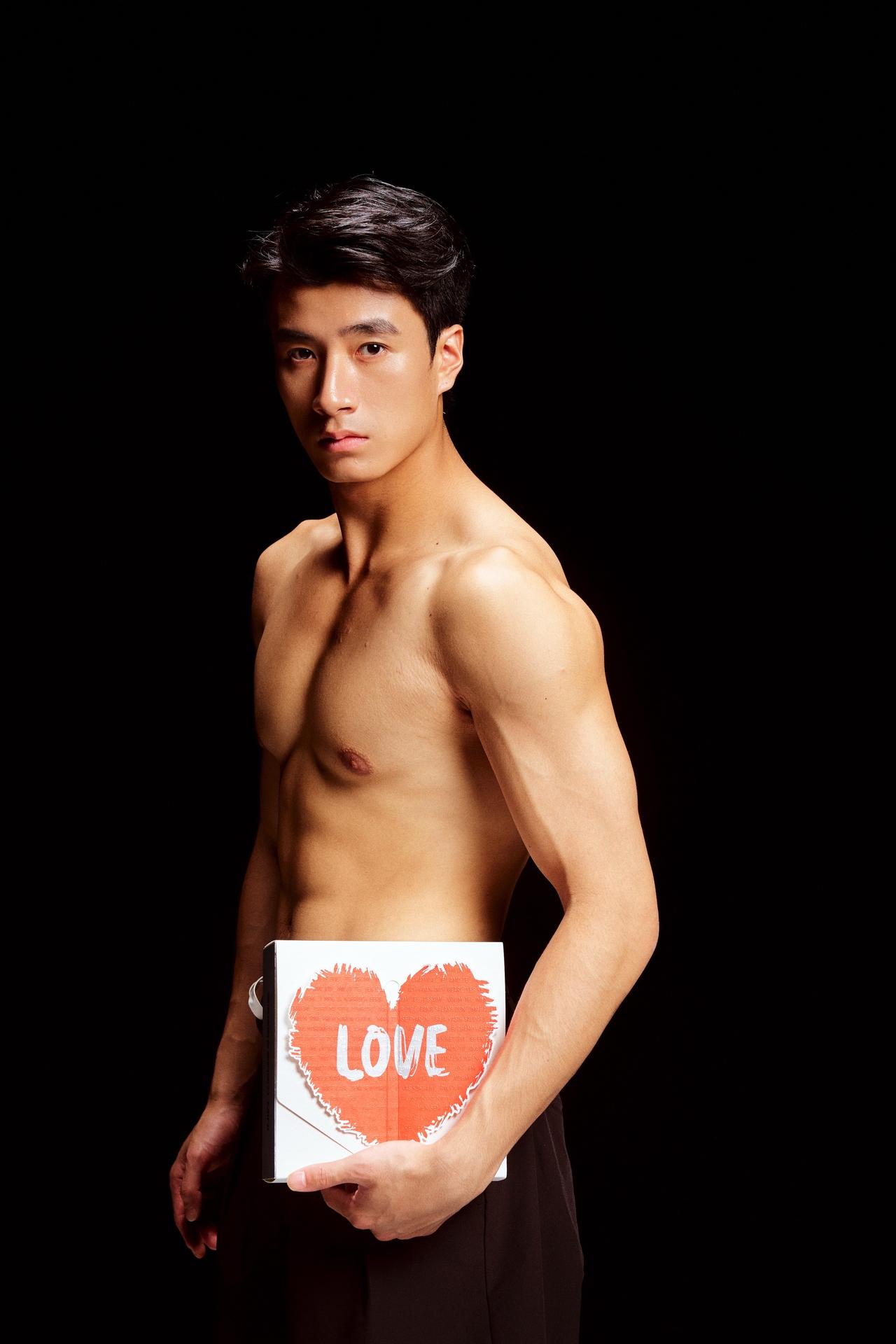 一种感觉腹肌小鲜肉 做一个有腹肌的男人