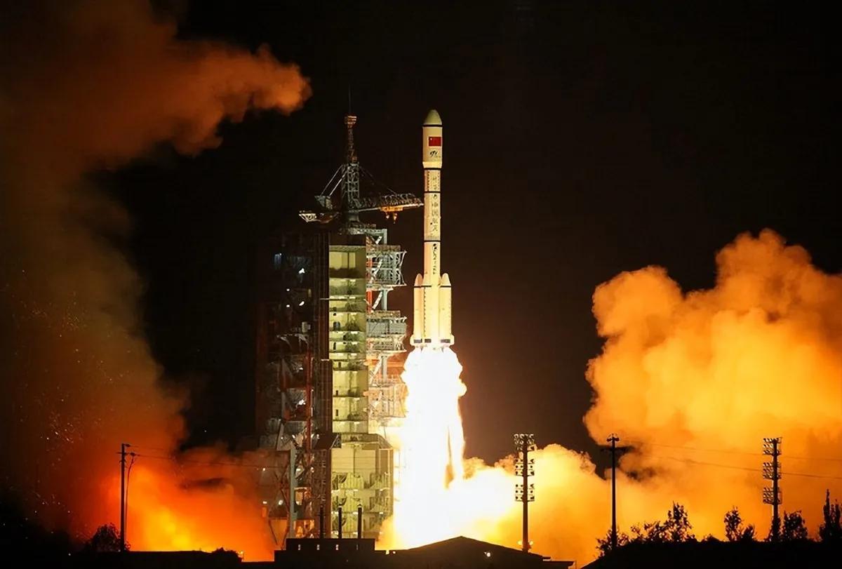 美方太空高层实锤承认：中国神龙空天飞机完成创纪录在轨行动，干成了让美紧盯却无力赶