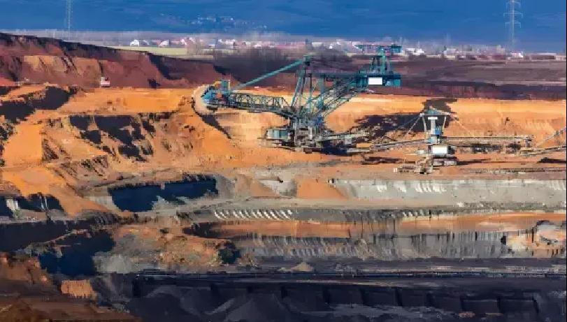 2月1日，印度财长西塔拉曼在预算中宣布，对关键矿物加工设备进口免税，并配套补贴本