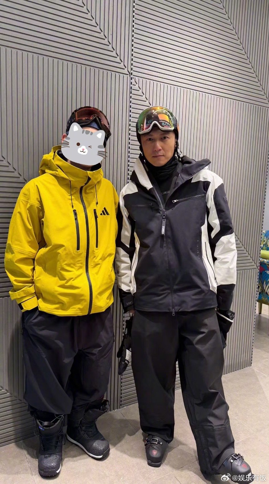 偶遇谢霆锋滑雪合影 路人滑雪场偶遇谢霆锋啦，羡慕两个字说我累了