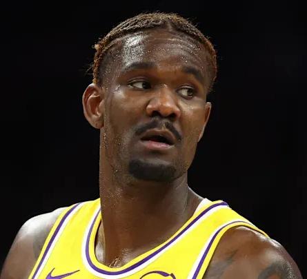 让人失望！美媒谈艾顿：

“艾顿生涯一直都是这样。”

“他只是换了个队重复过去